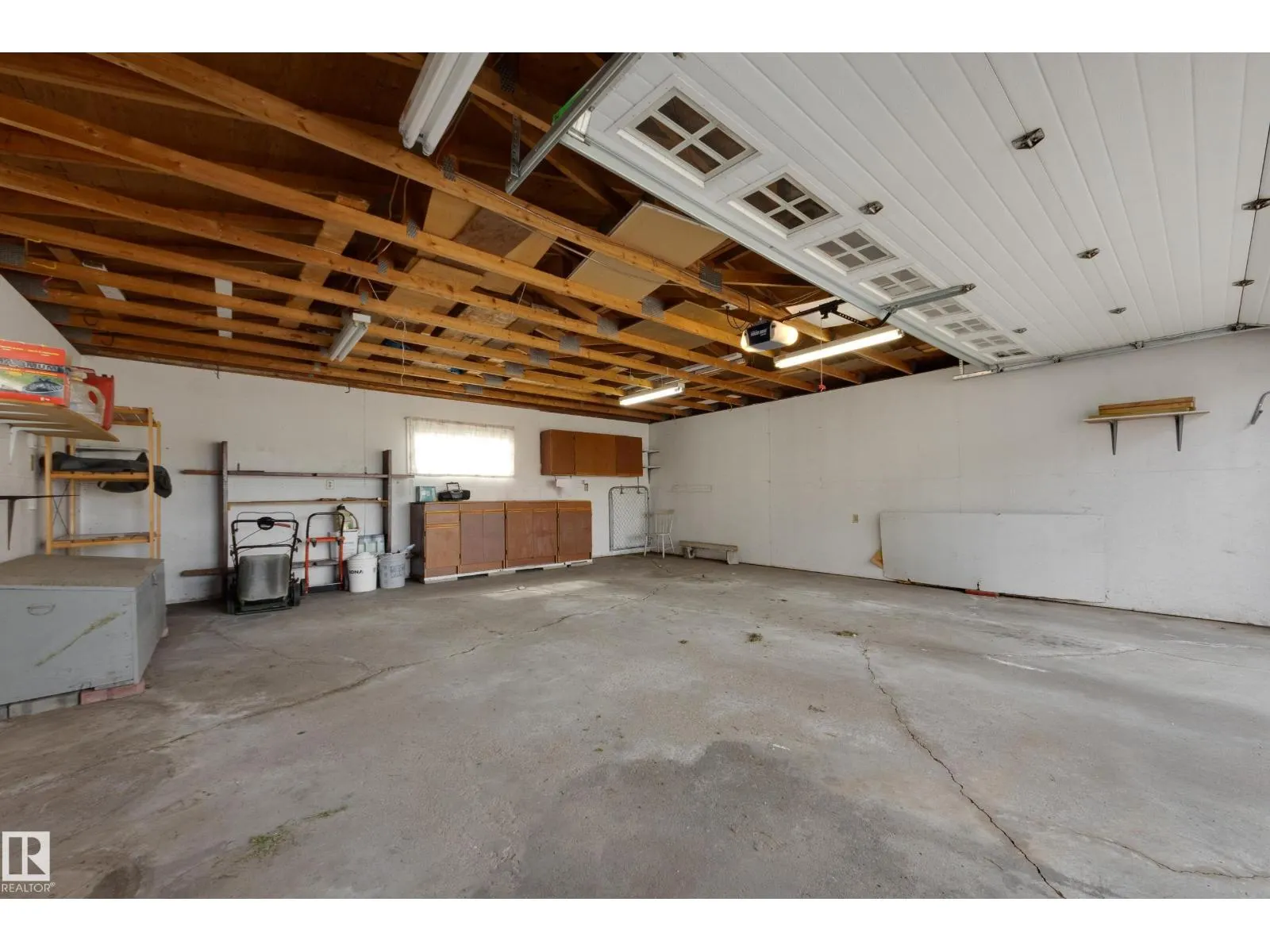 3421 135A AV NW