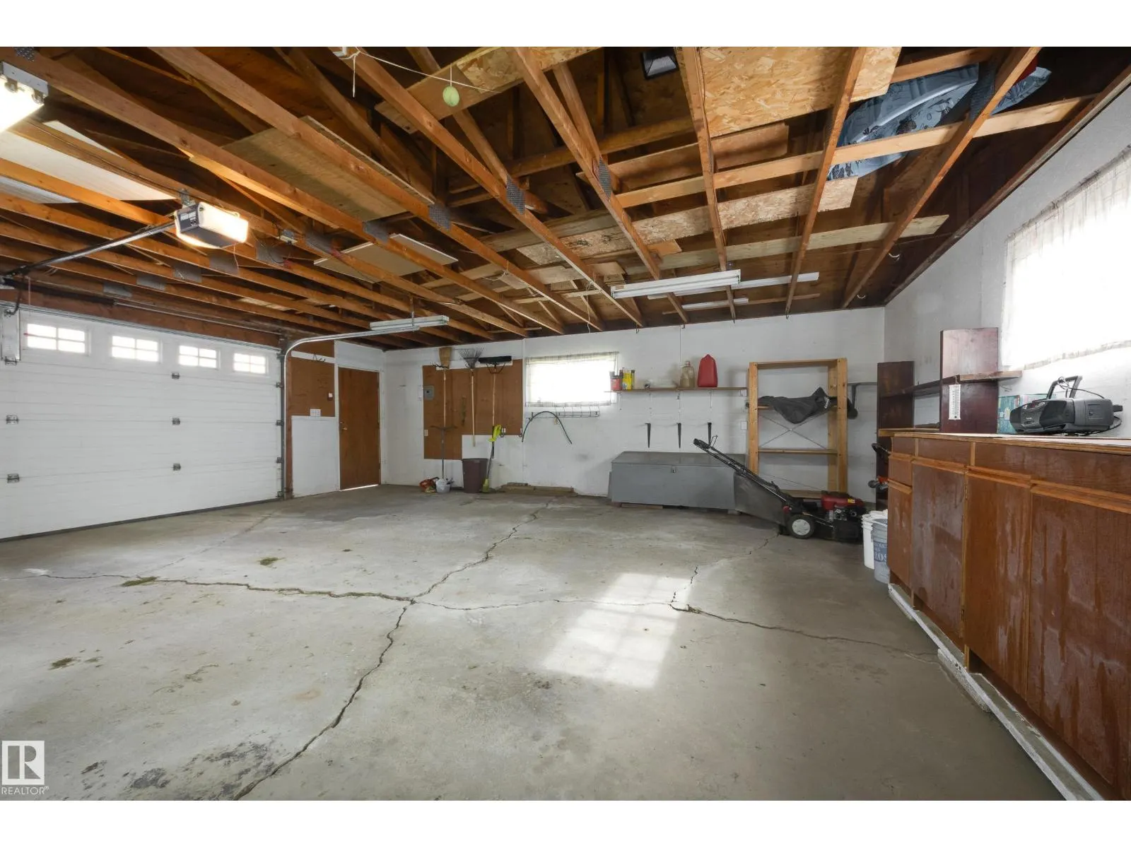 3421 135A AV NW