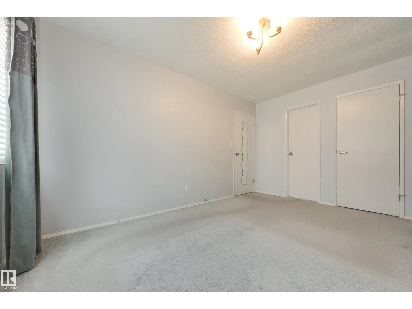 3421 135A AV NW