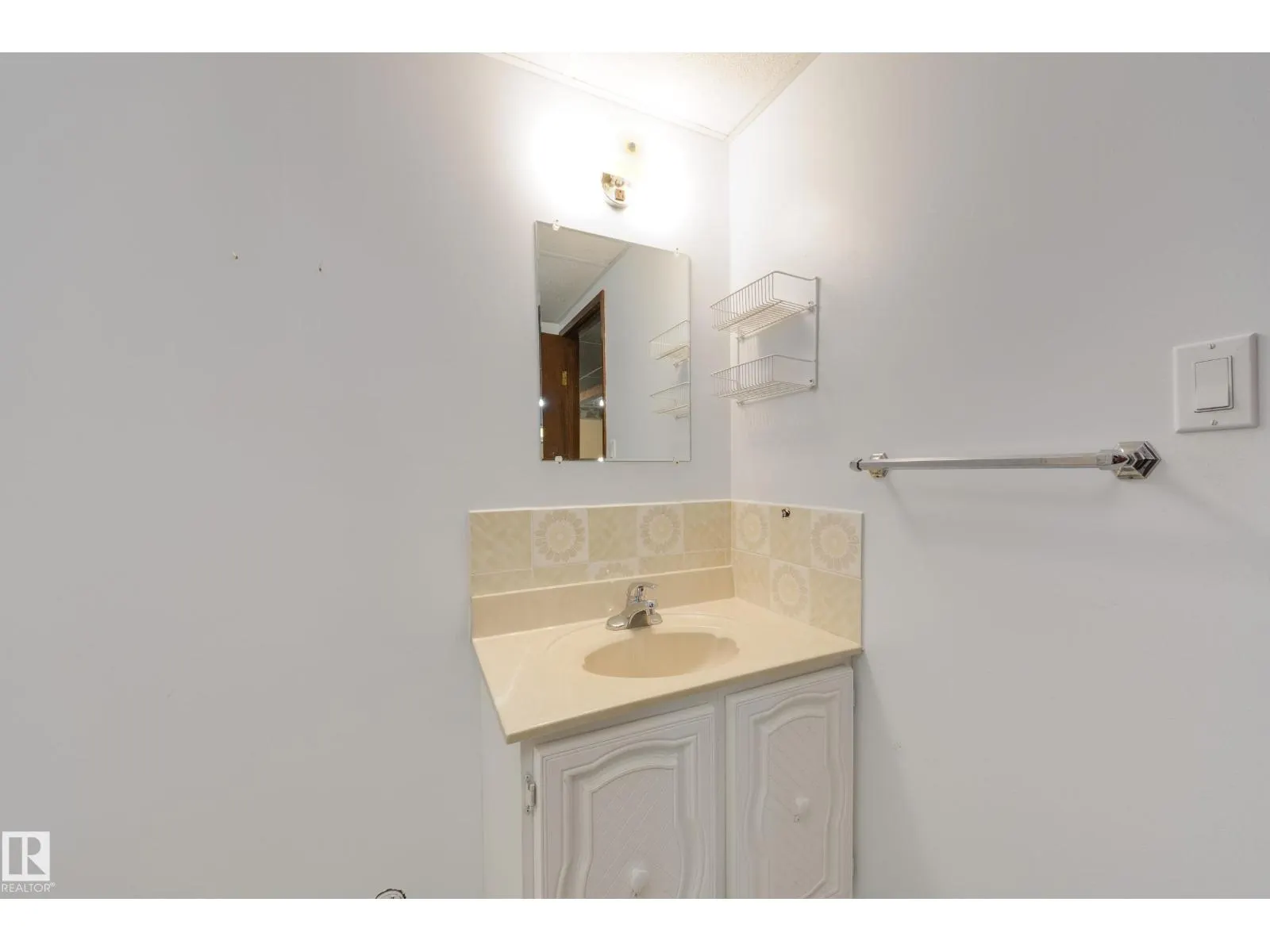 3421 135A AV NW