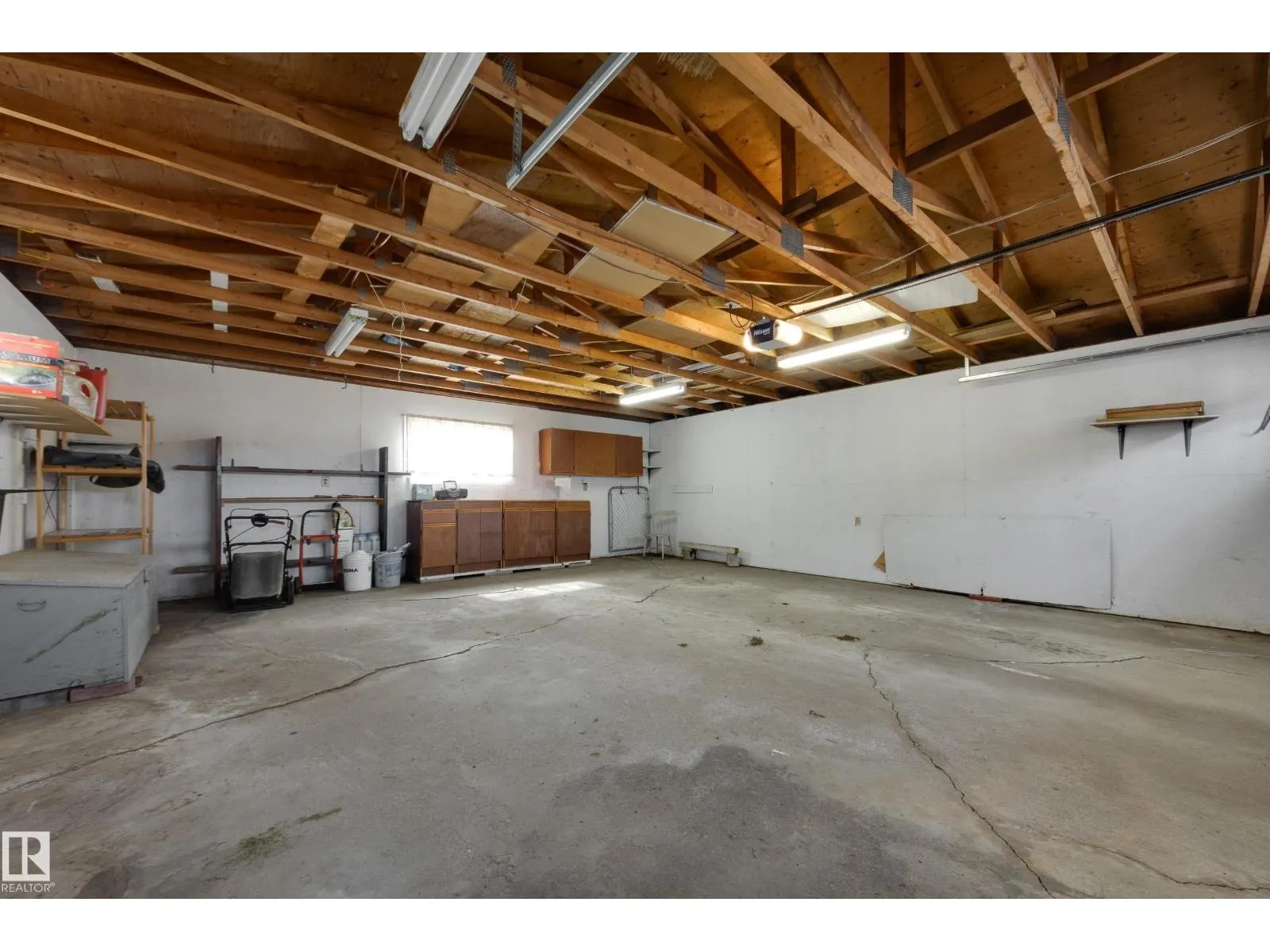 3421 135A AV NW