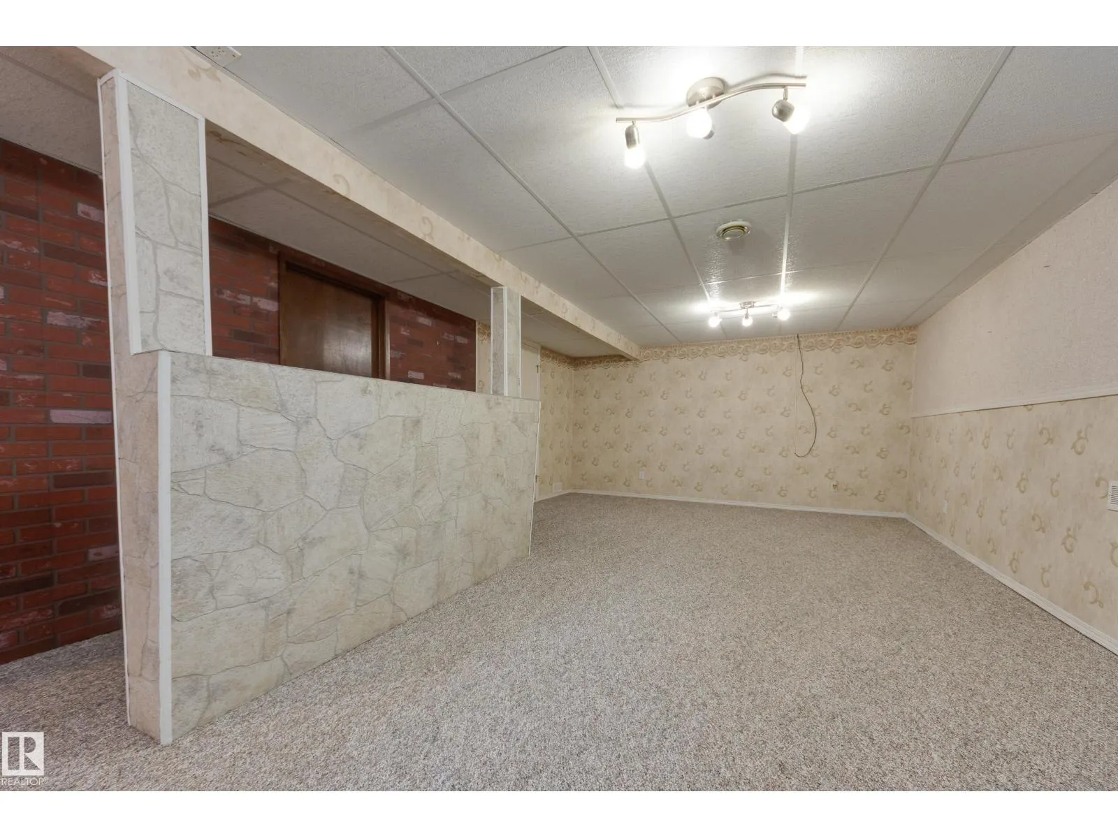 3421 135A AV NW