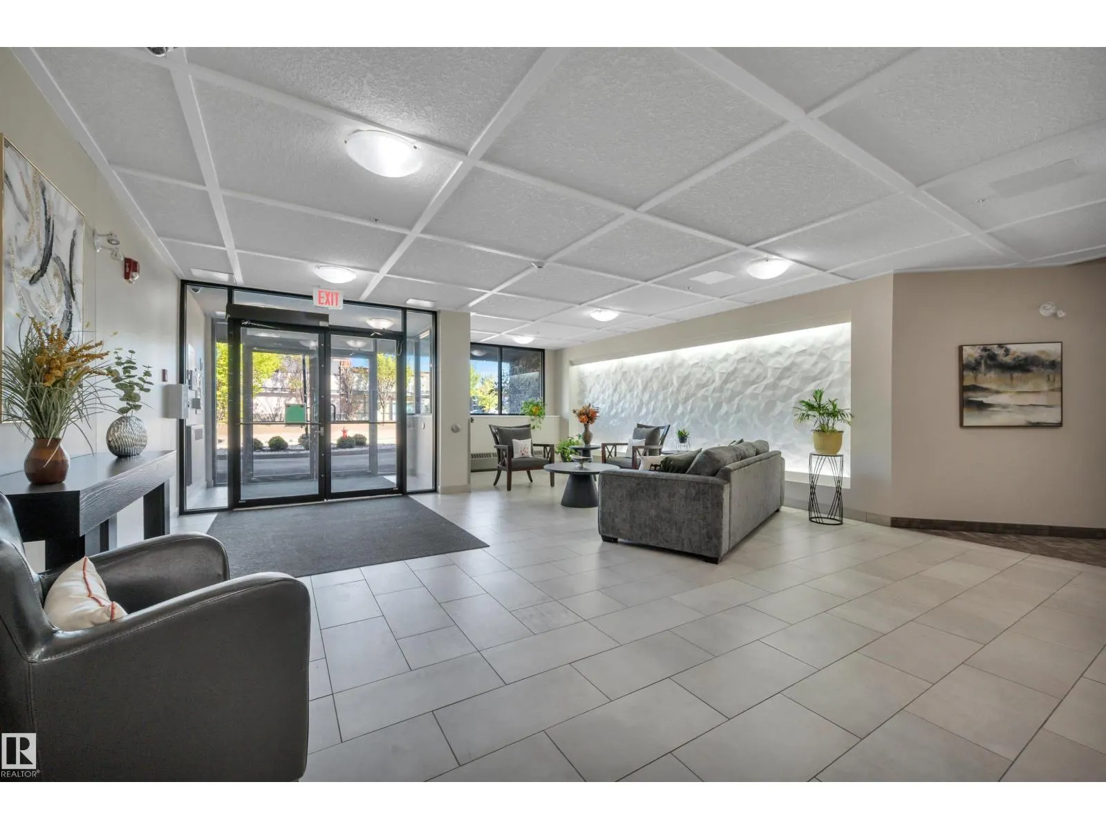 #302 279 WYE RD