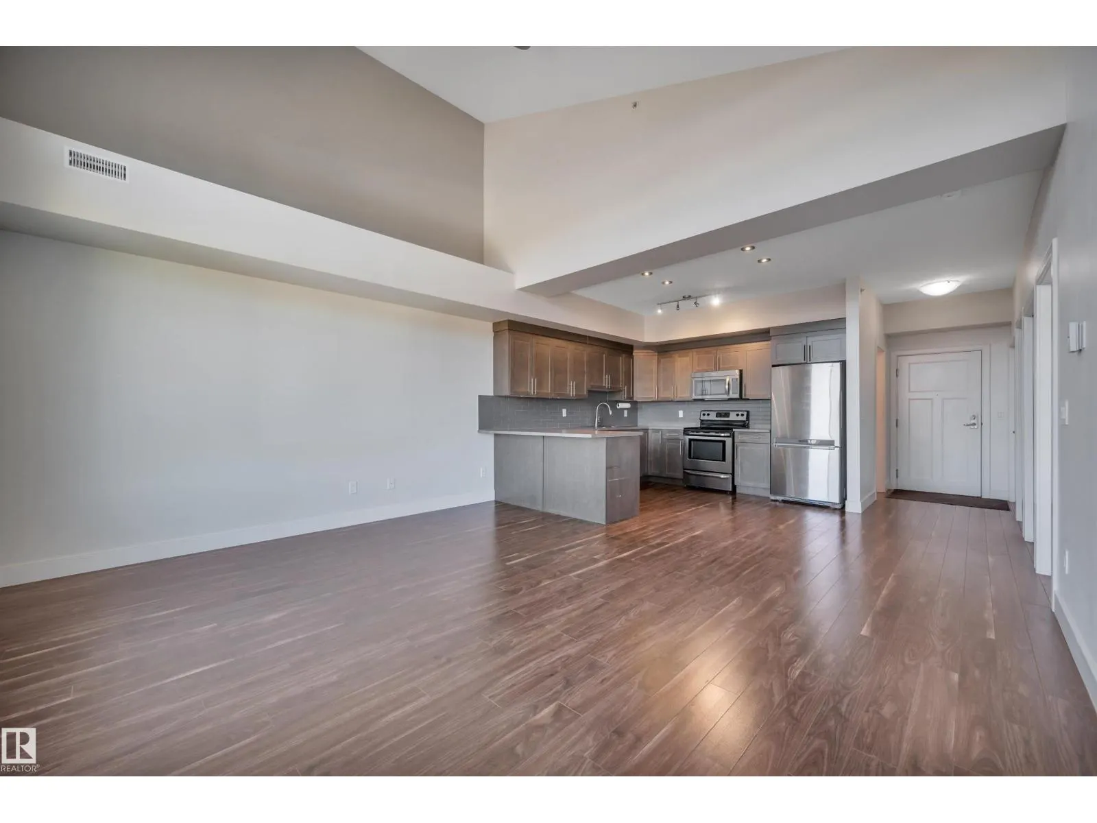 #302 279 WYE RD