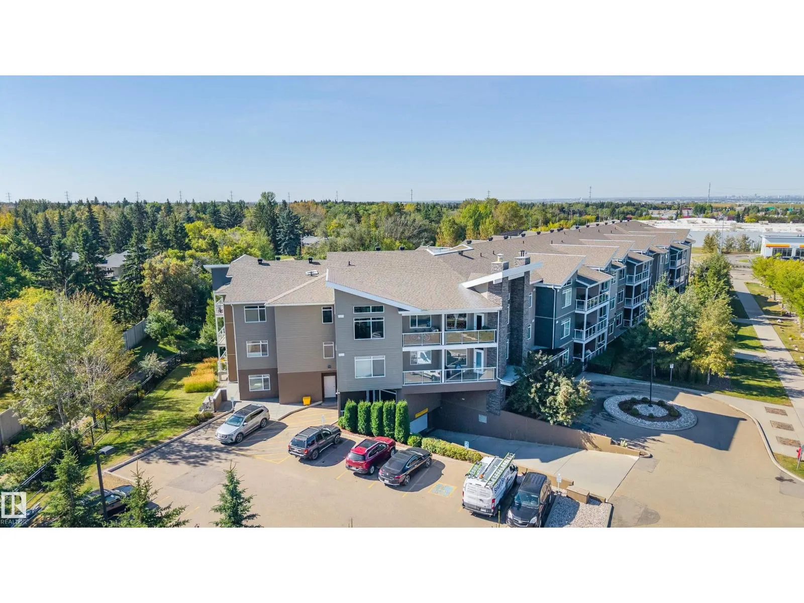 #302 279 WYE RD