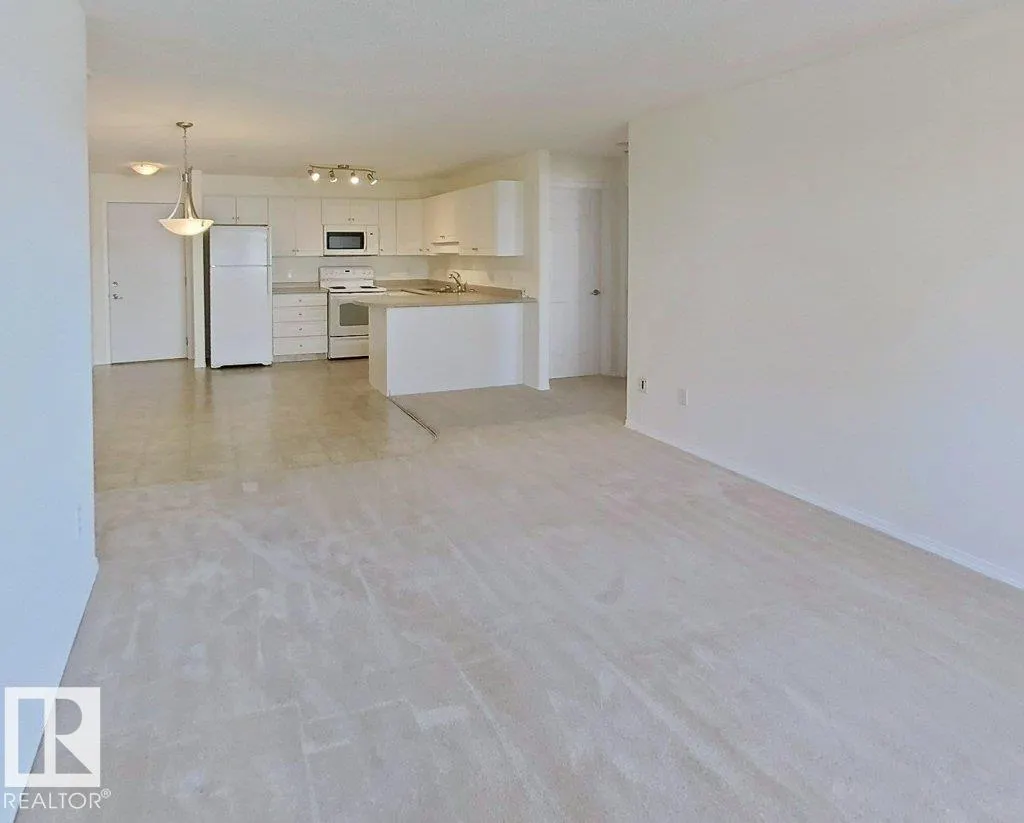 #203 13625 34 ST NW NW
