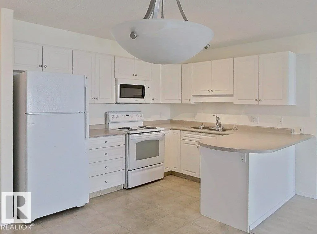 #203 13625 34 ST NW NW