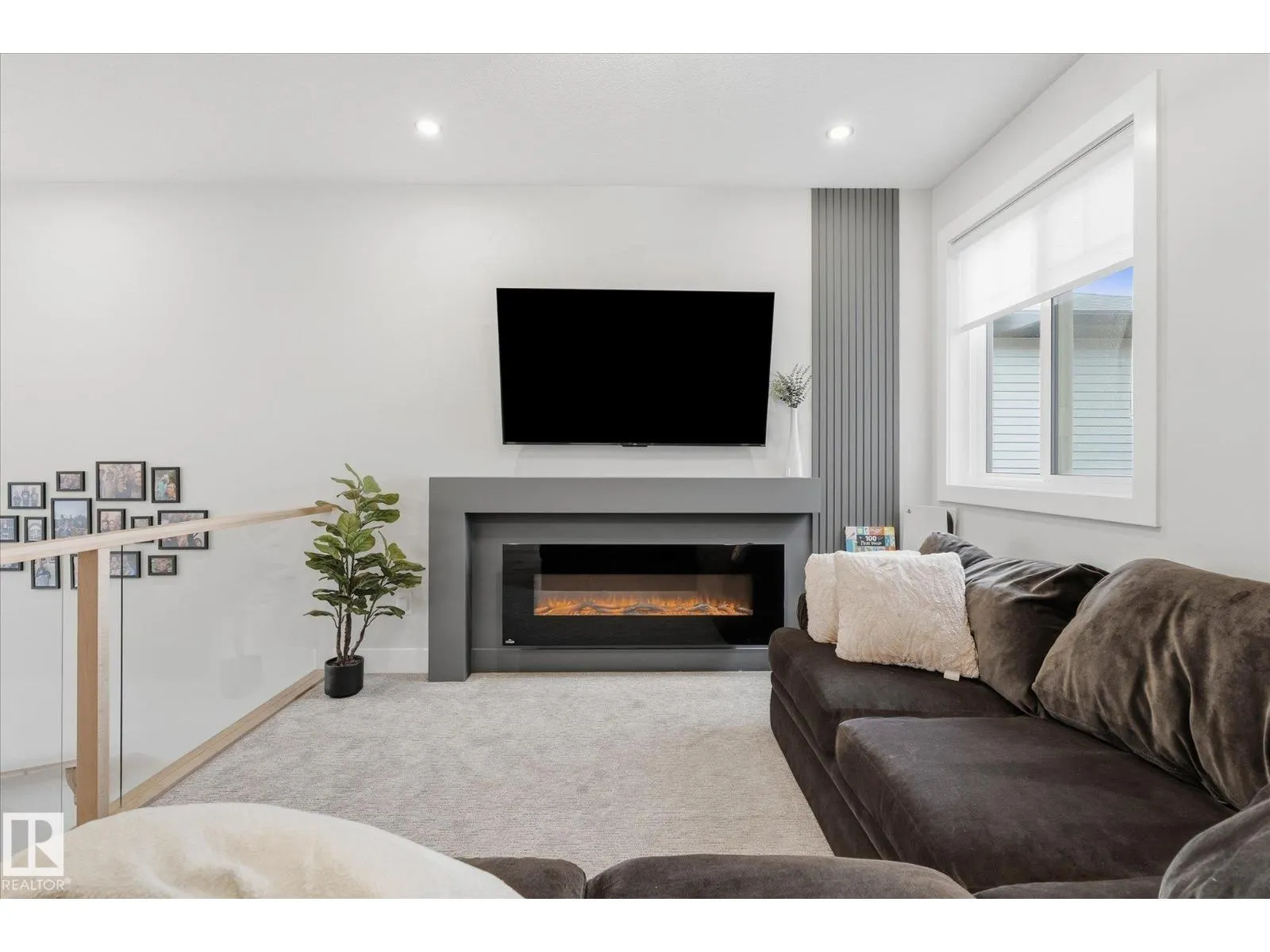 38 STARLING WY