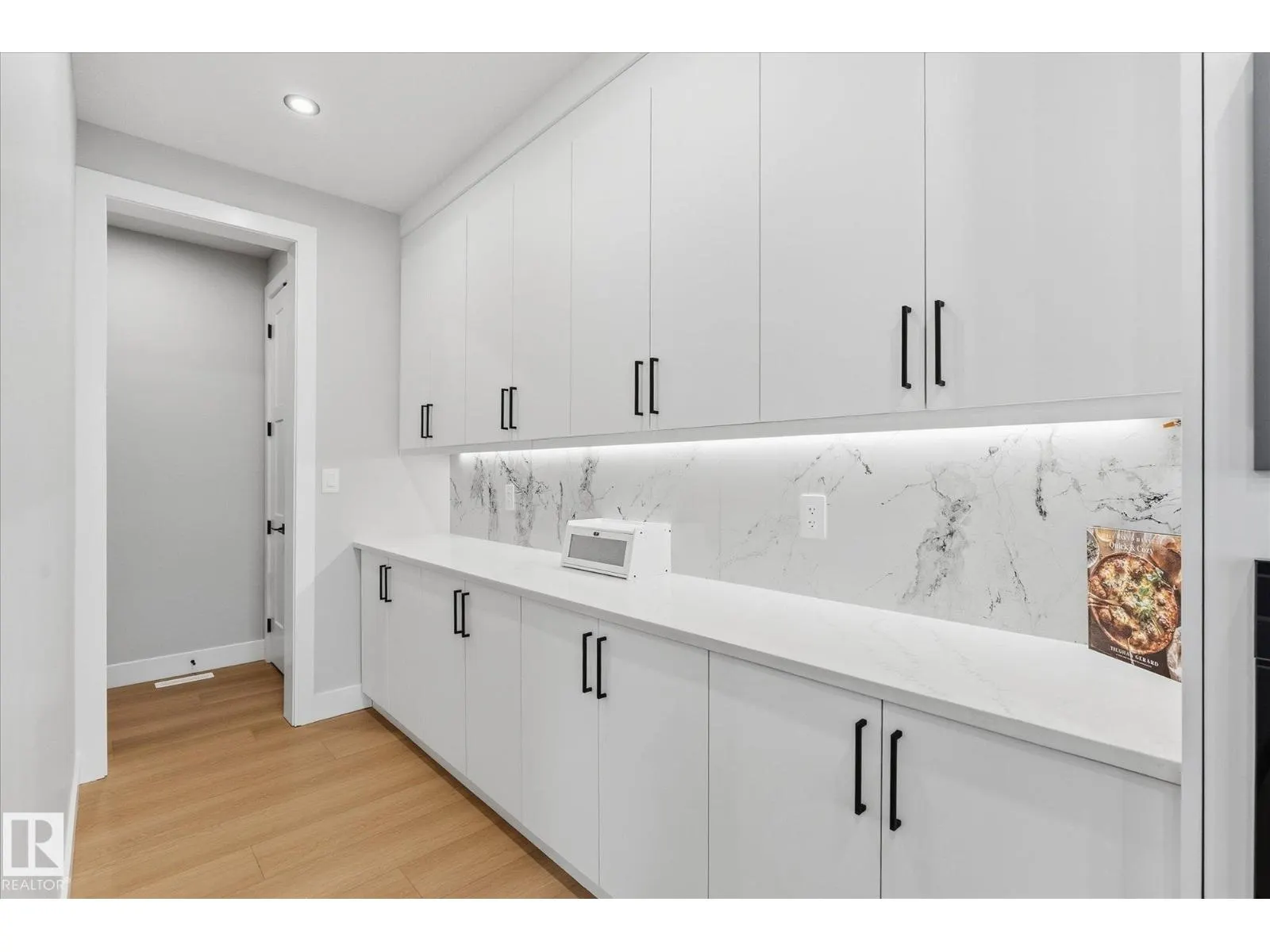 38 STARLING WY