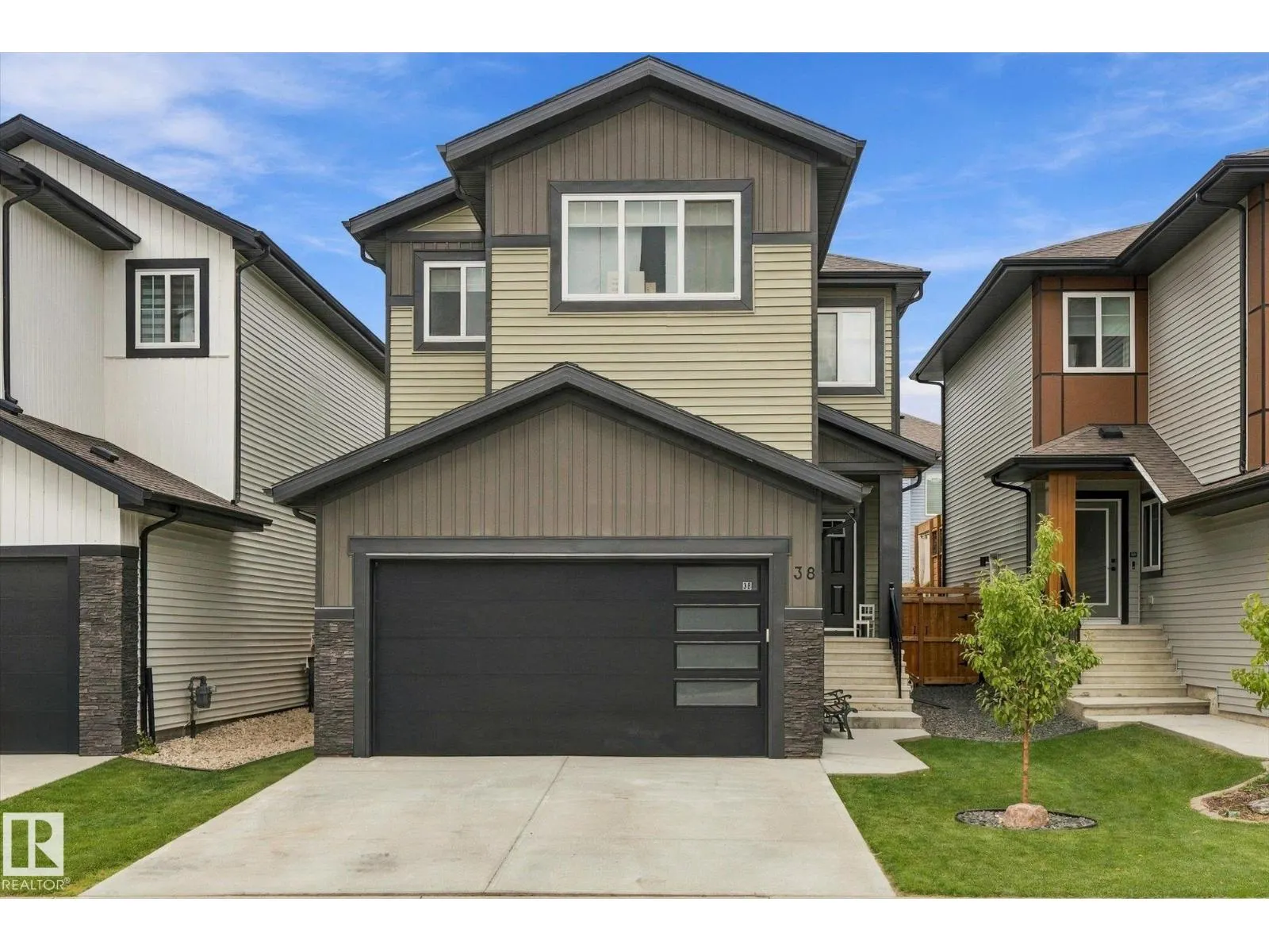 38 STARLING WY