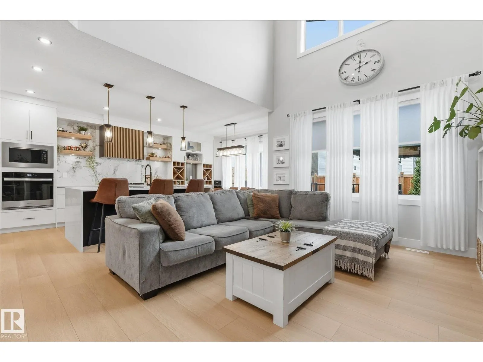 38 STARLING WY