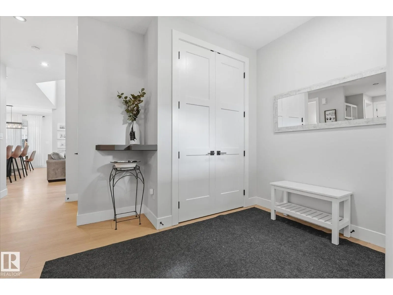 38 STARLING WY