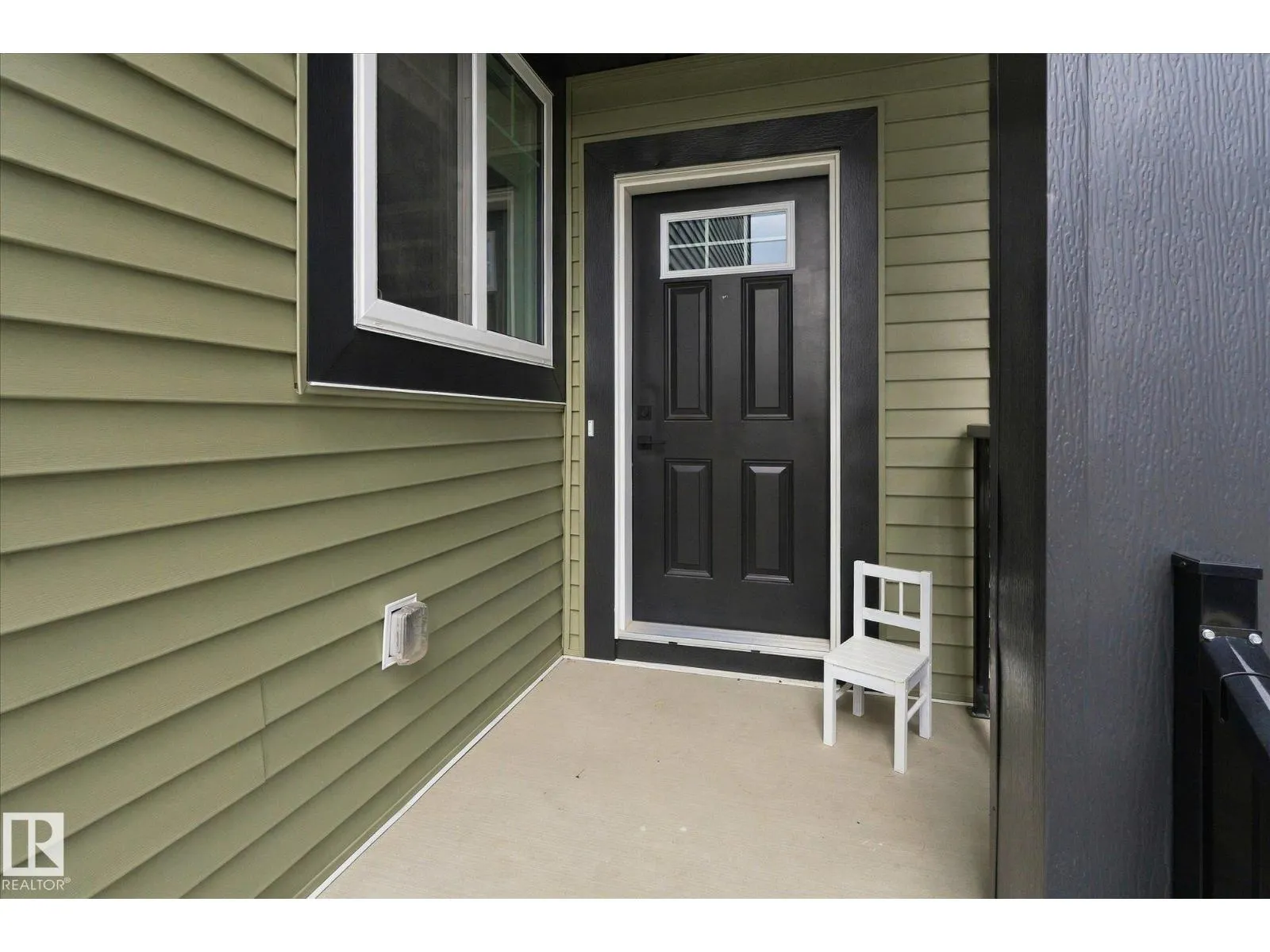 38 STARLING WY