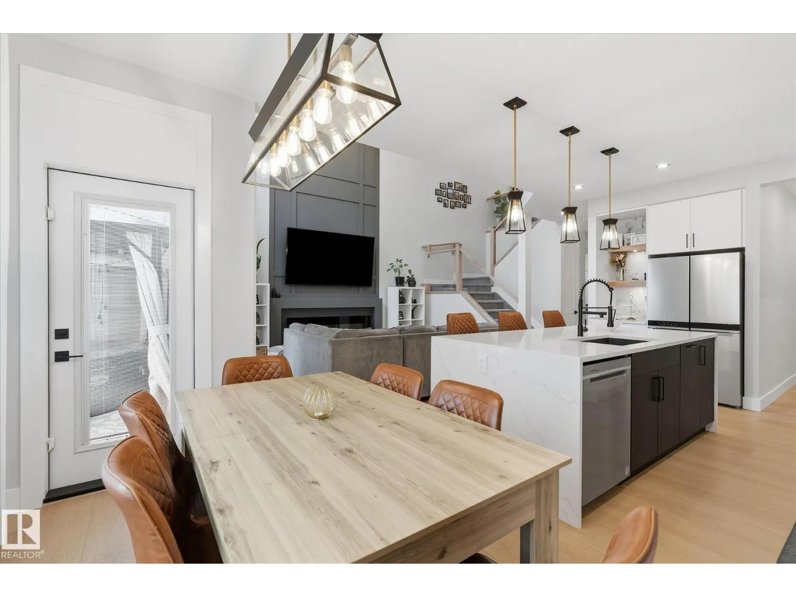 38 STARLING WY