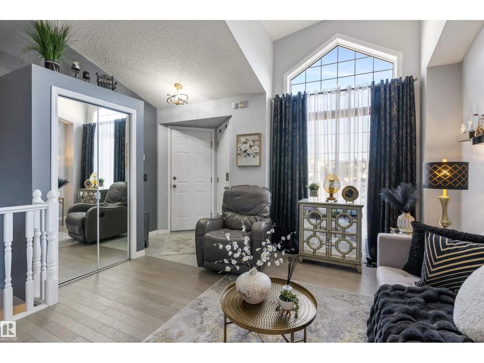 58 HARCOURT CR