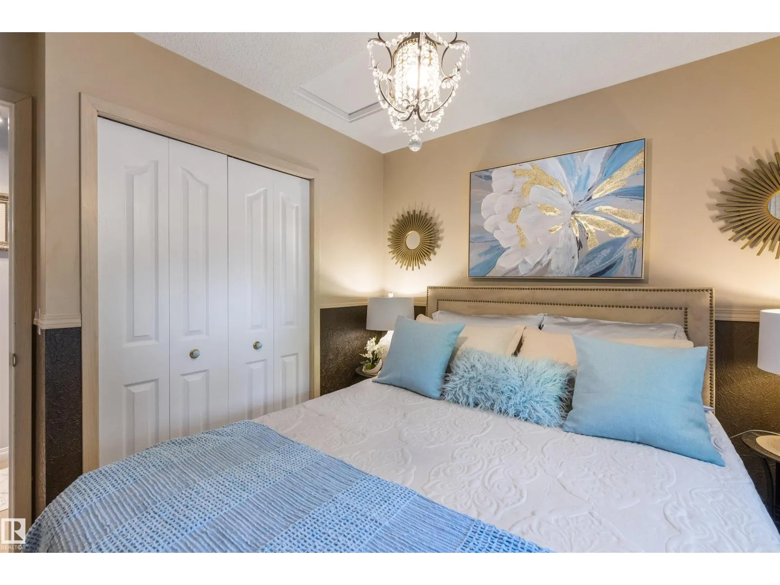 58 HARCOURT CR