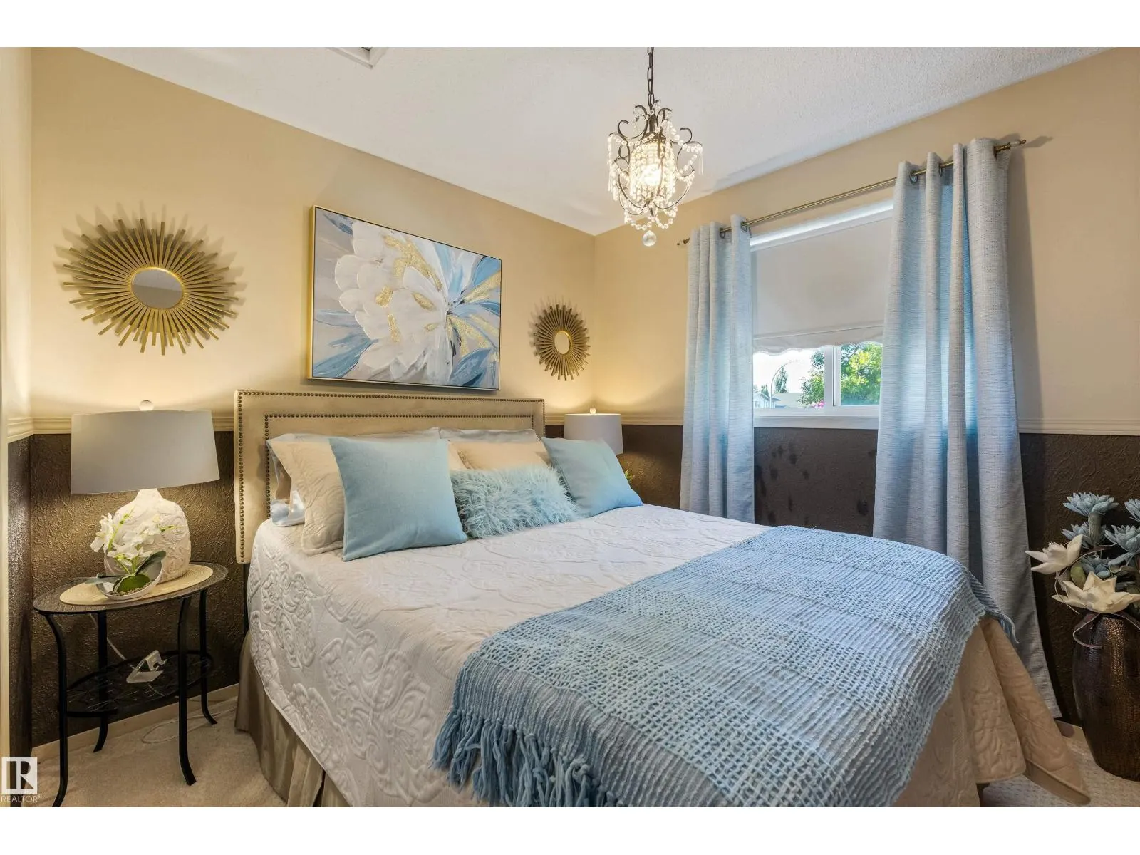58 HARCOURT CR