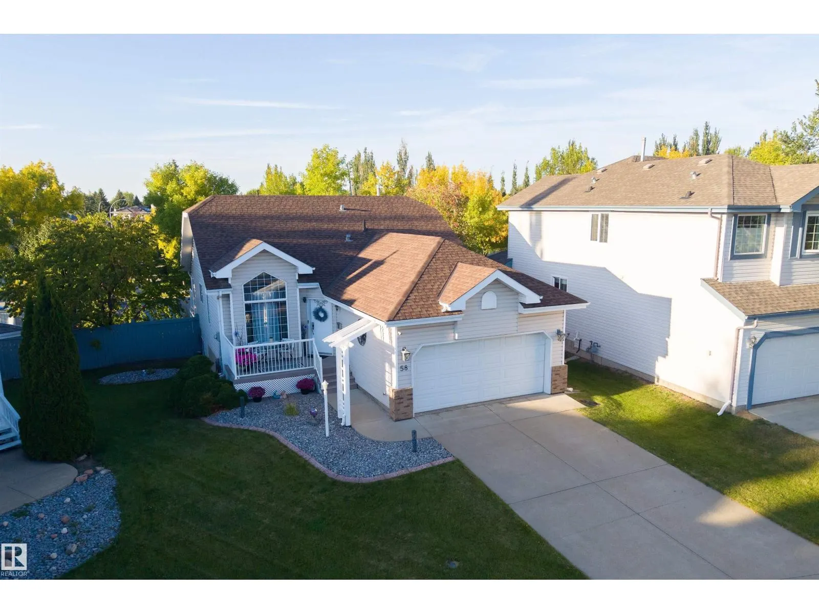 58 HARCOURT CR