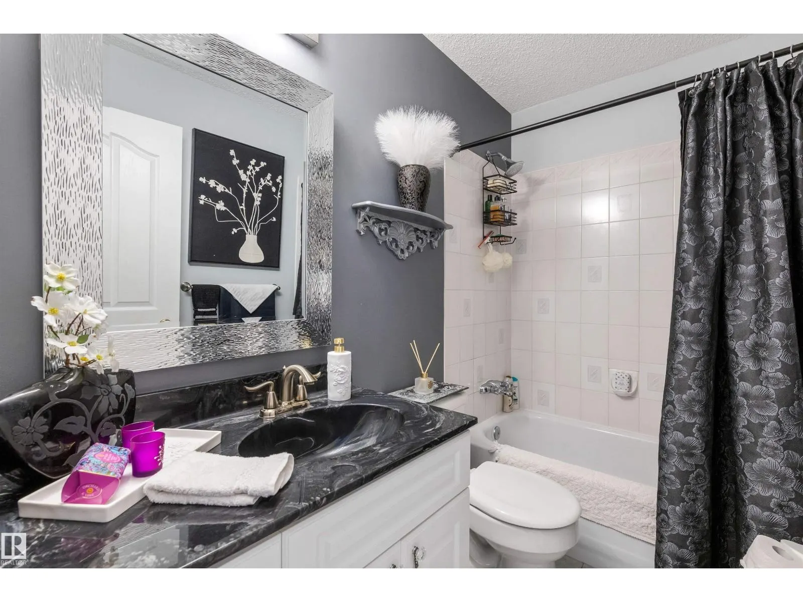 58 HARCOURT CR
