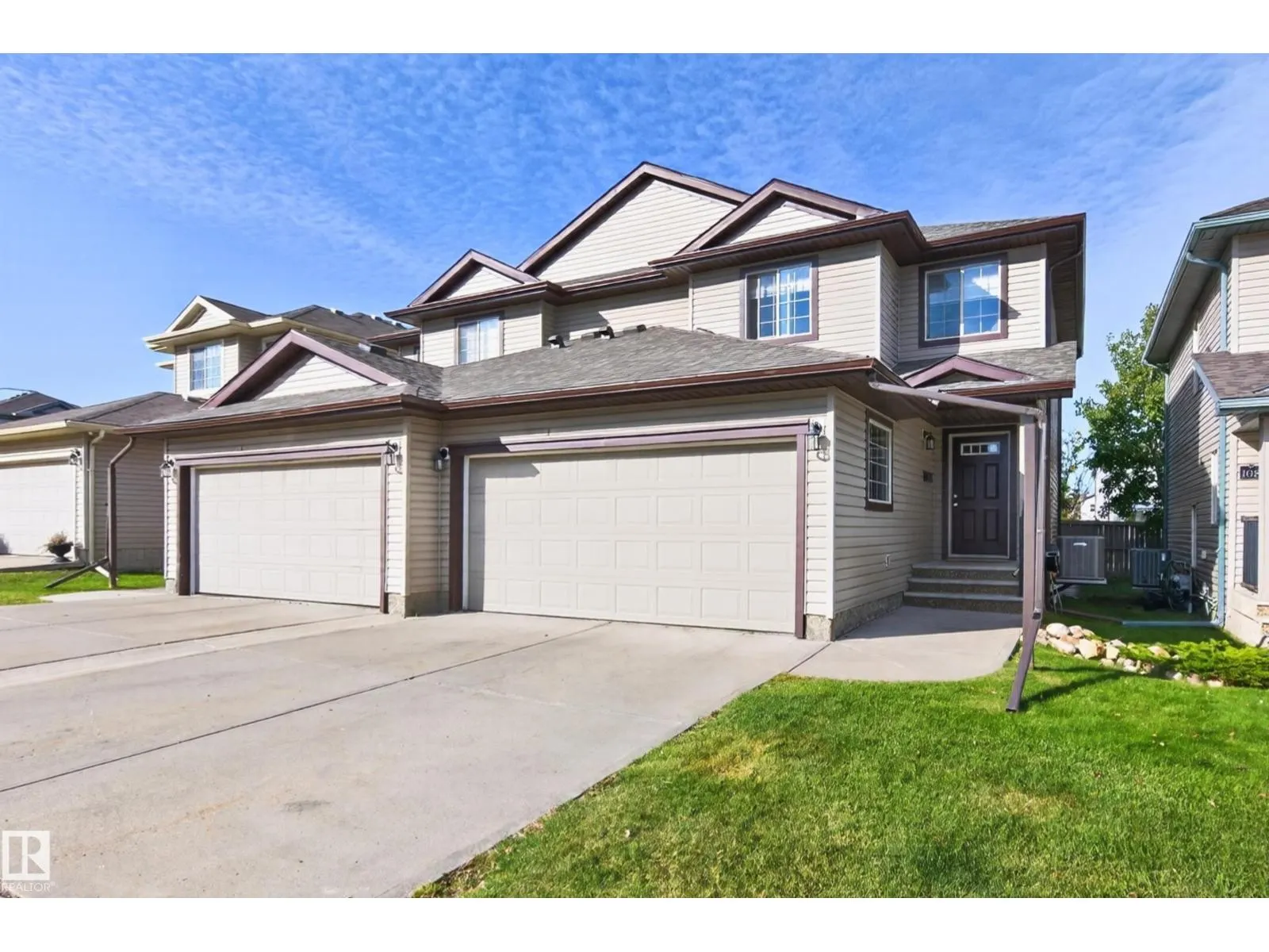 #106 21 SUMMERWOOD DR