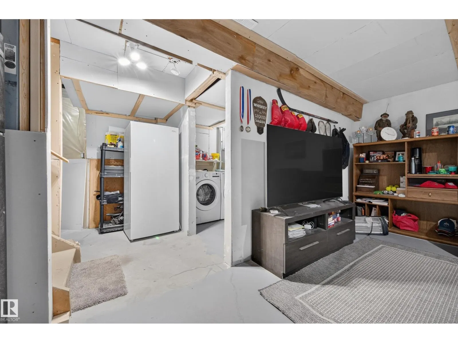 #106 21 SUMMERWOOD DR