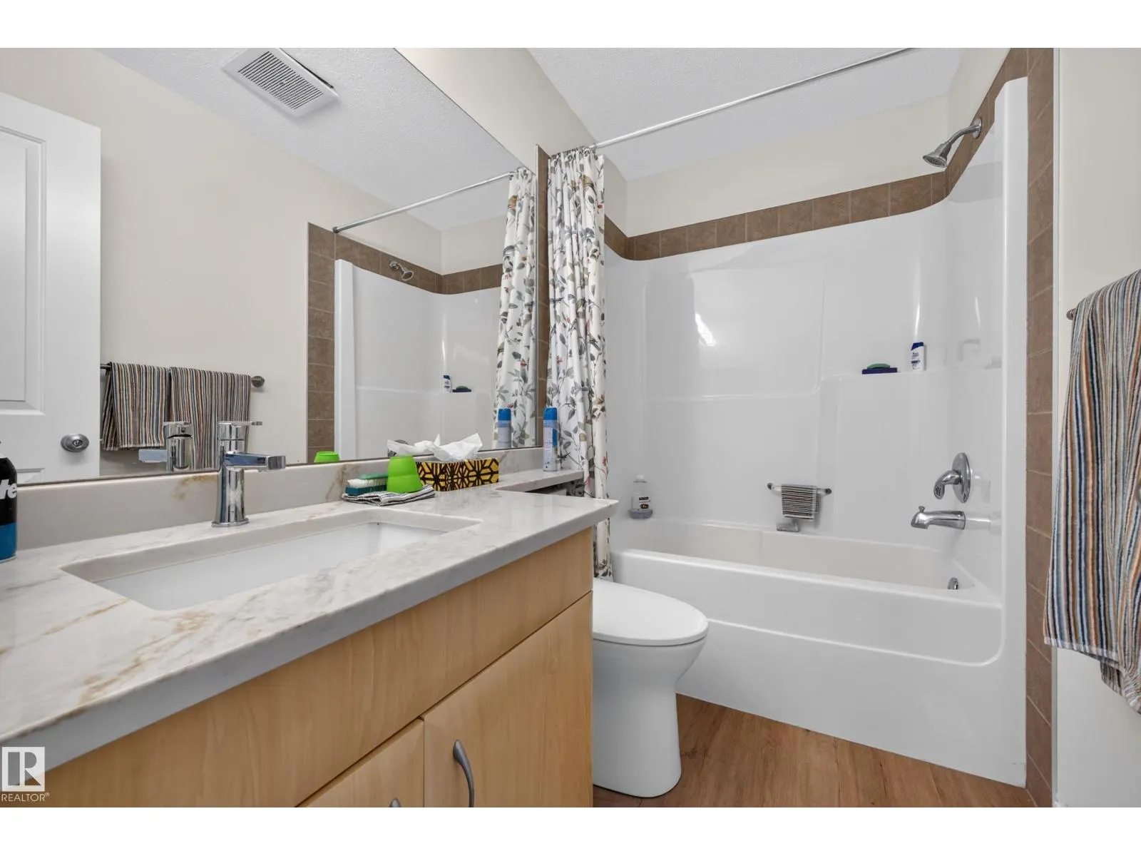 #106 21 SUMMERWOOD DR