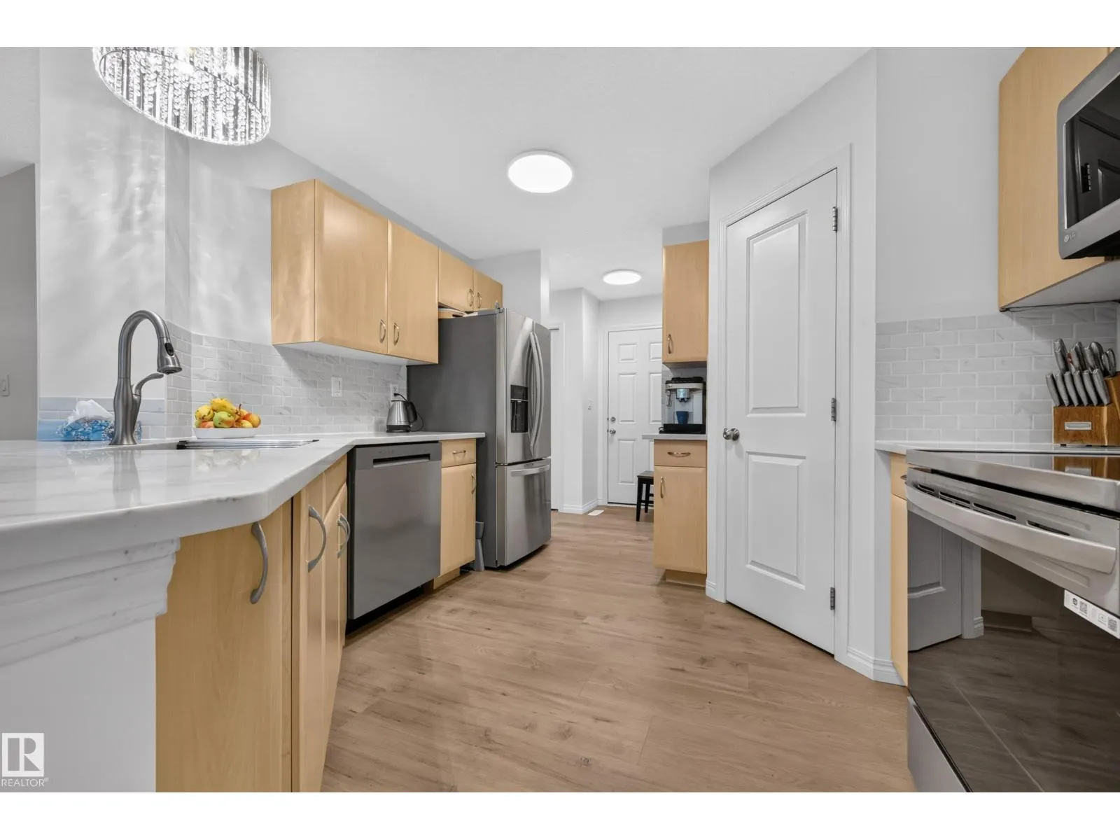 #106 21 SUMMERWOOD DR