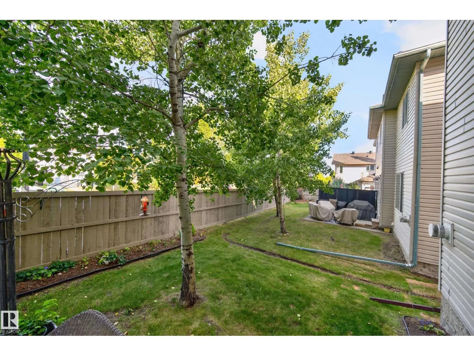 #106 21 SUMMERWOOD DR