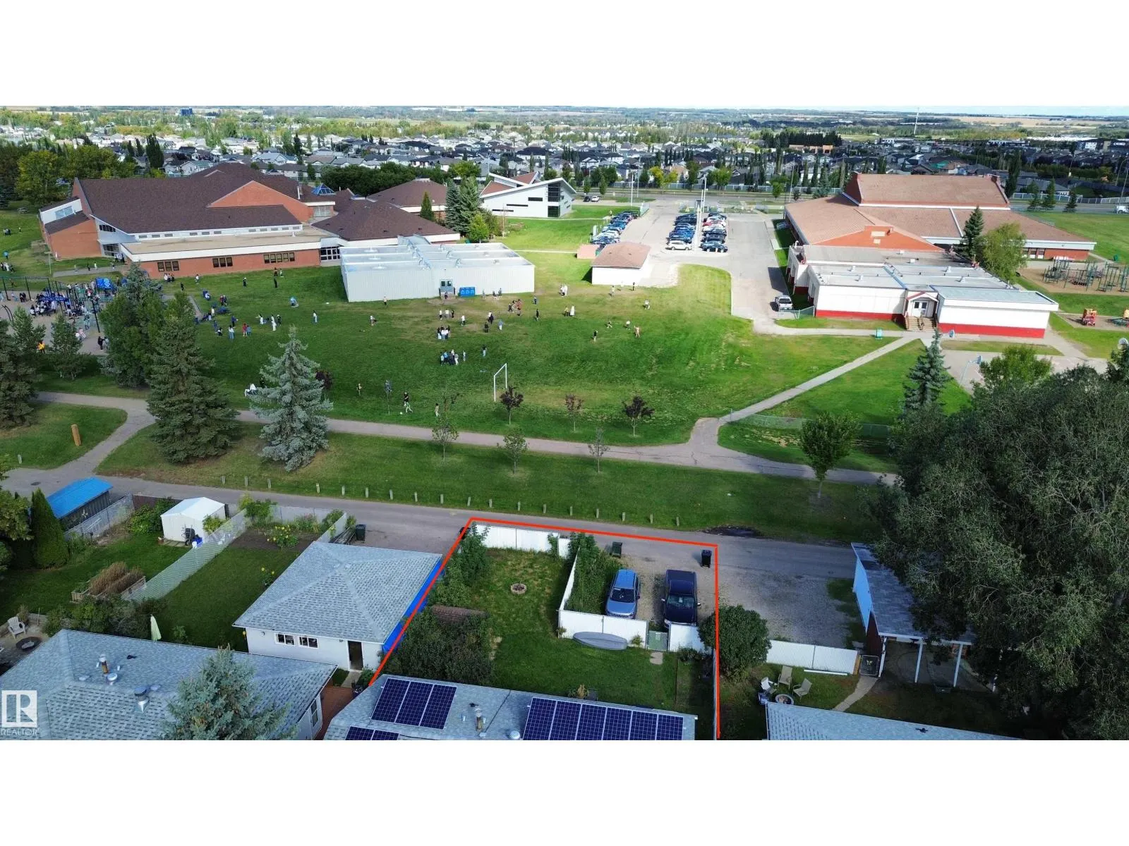 21 BURLINGTON AV