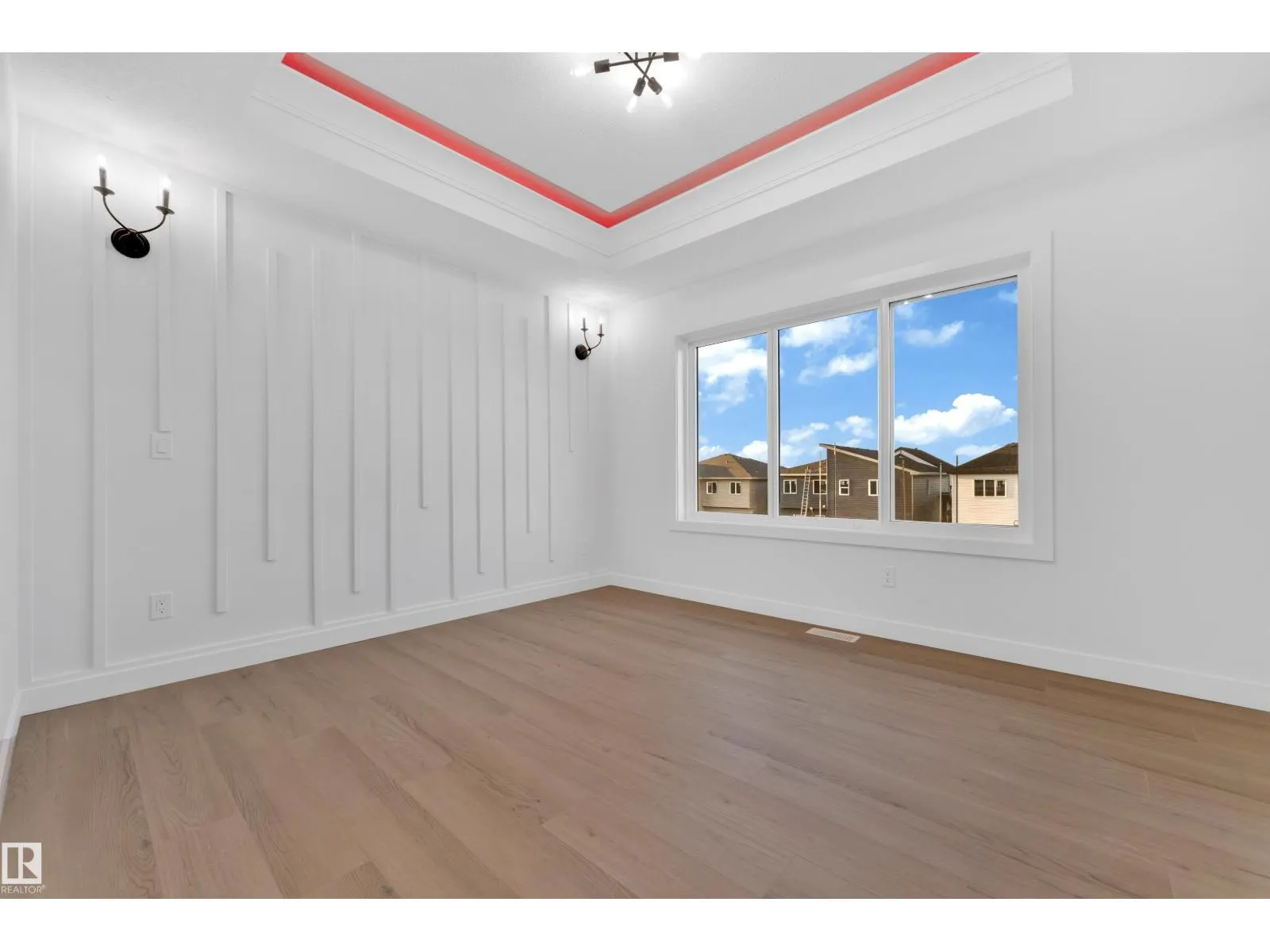 16 Westwyck LI
