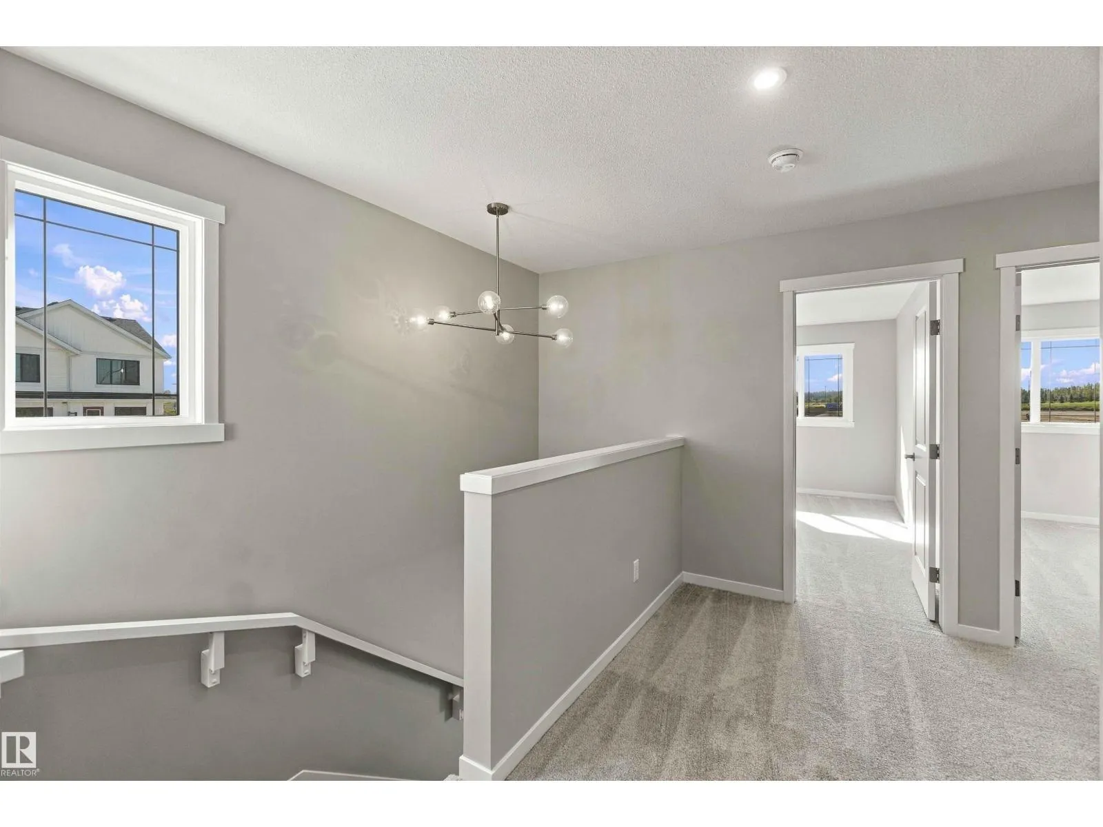 1256 MCLEOD AV