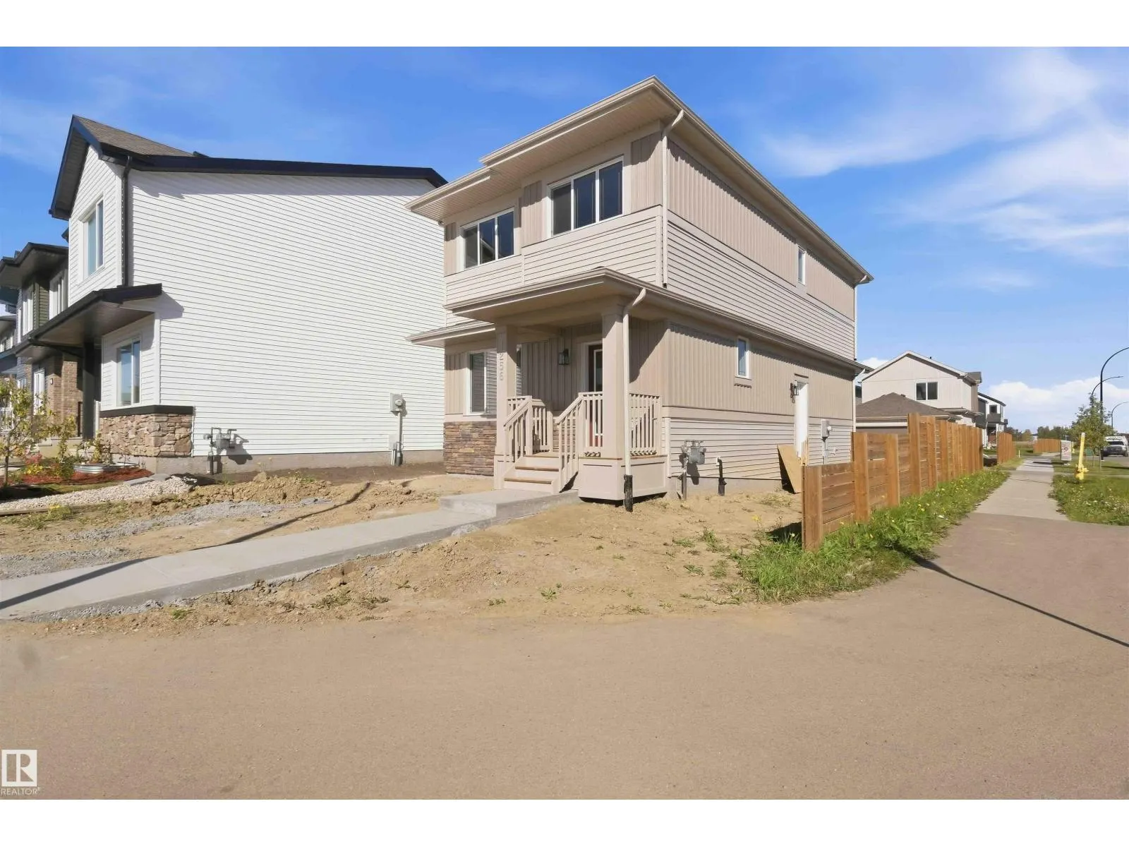 1256 MCLEOD AV