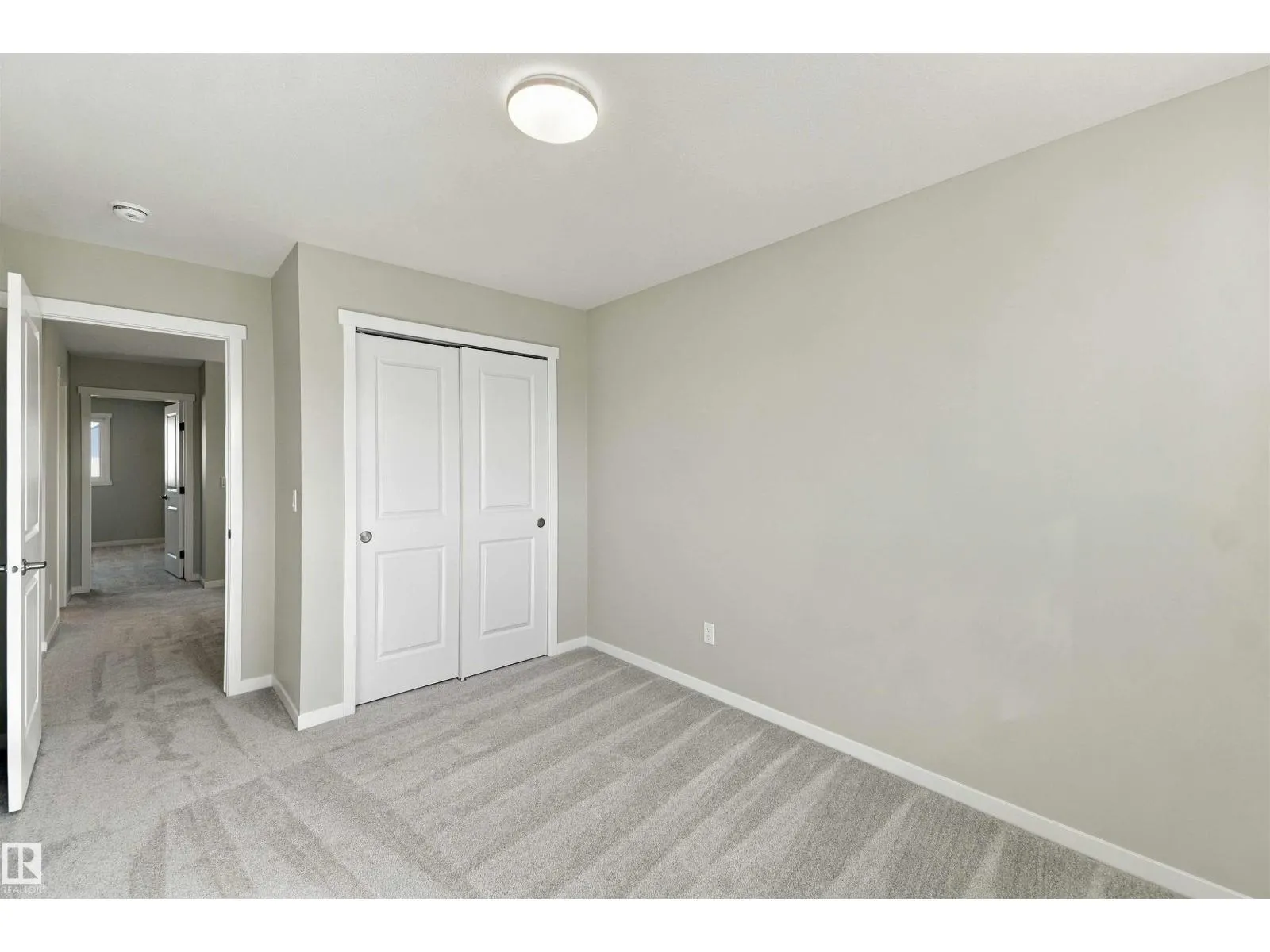1256 MCLEOD AV