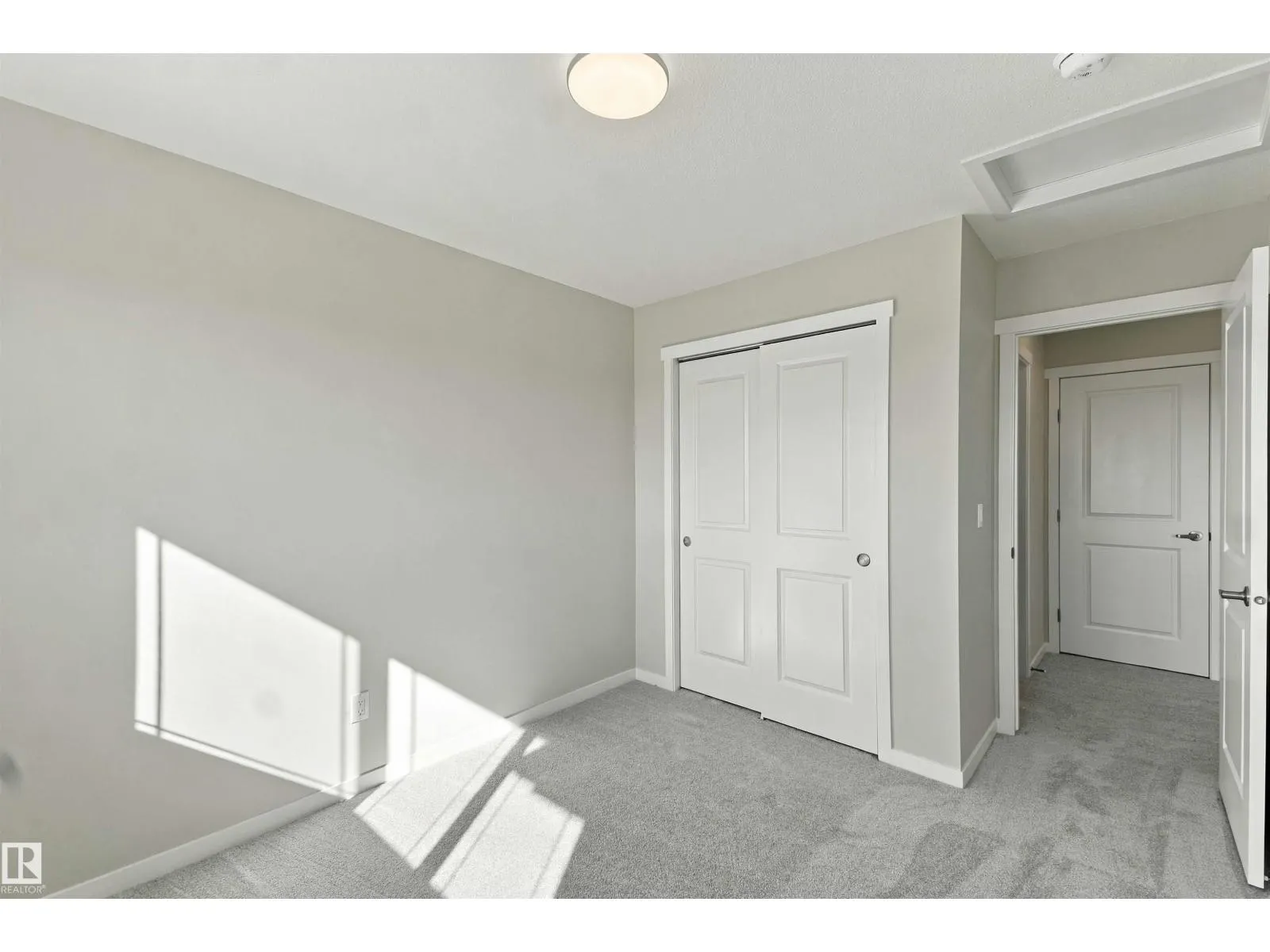 1256 MCLEOD AV