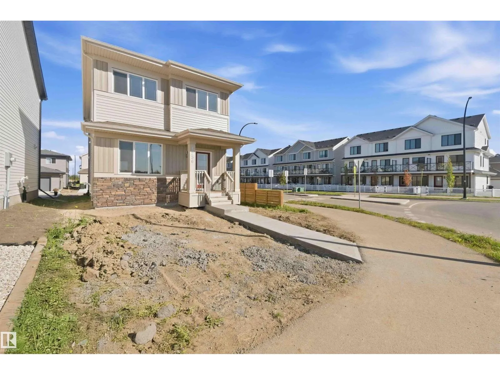 1256 MCLEOD AV