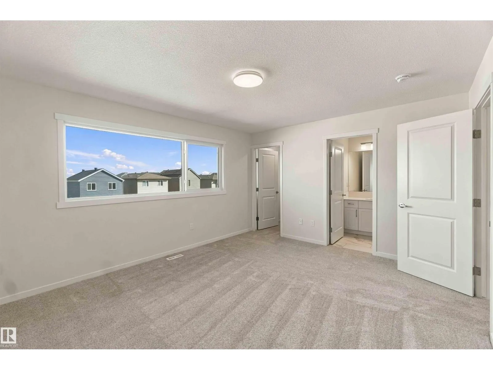 1242 MCLEOD AV