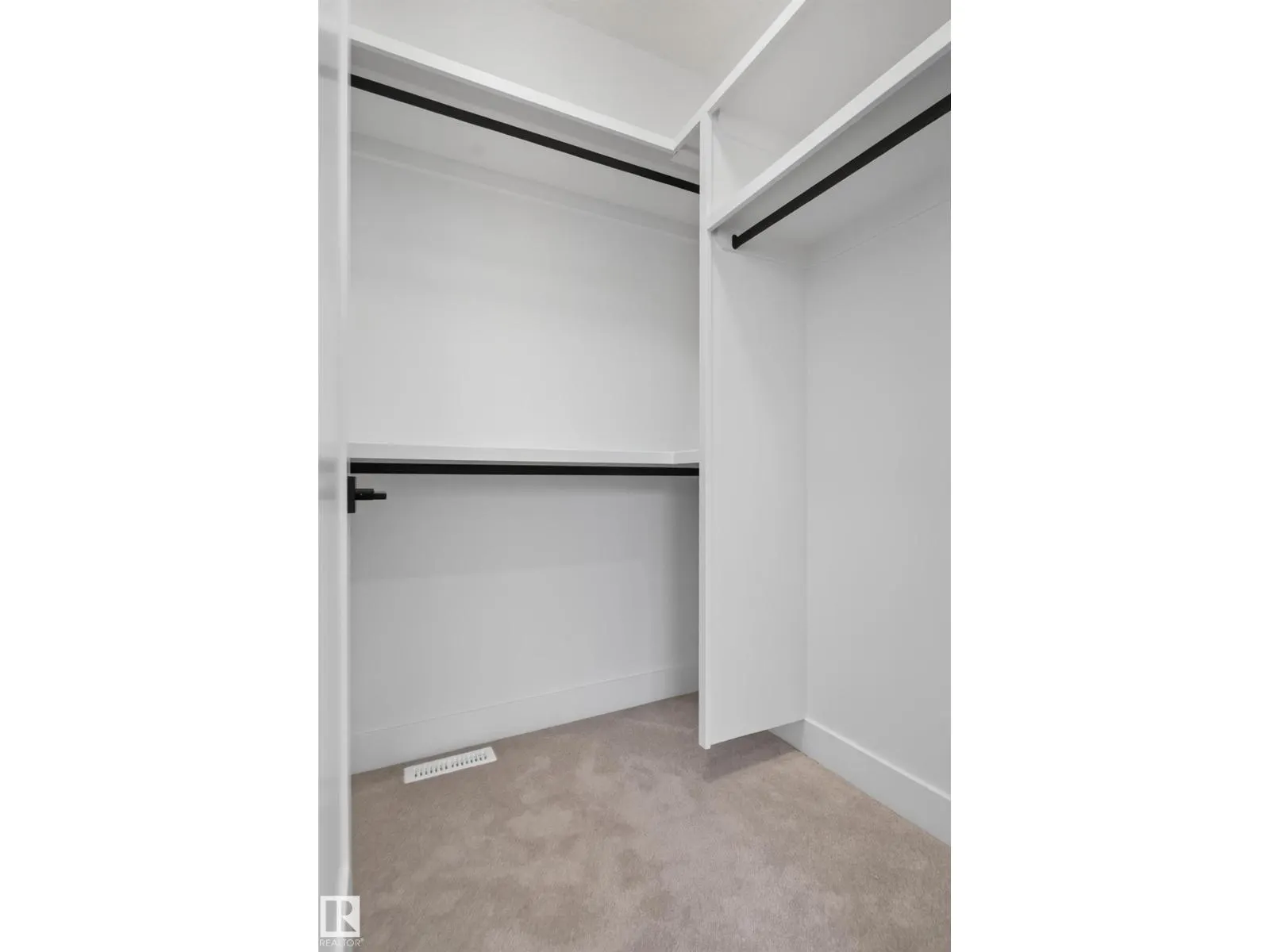 9615 99A ST NW