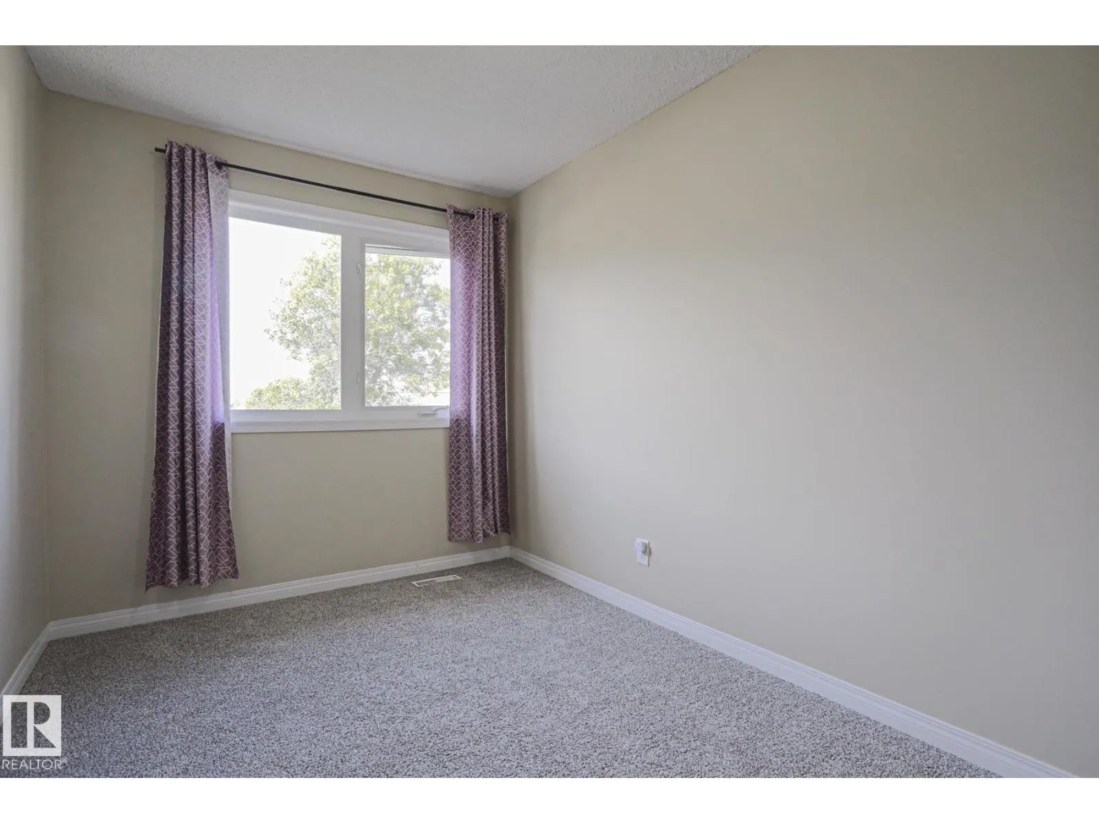 319 TELFORD CO