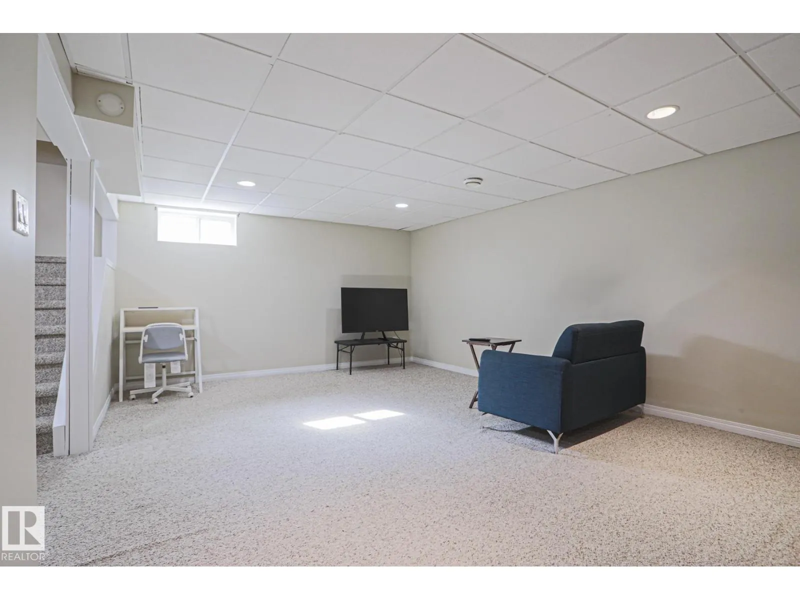 319 TELFORD CO