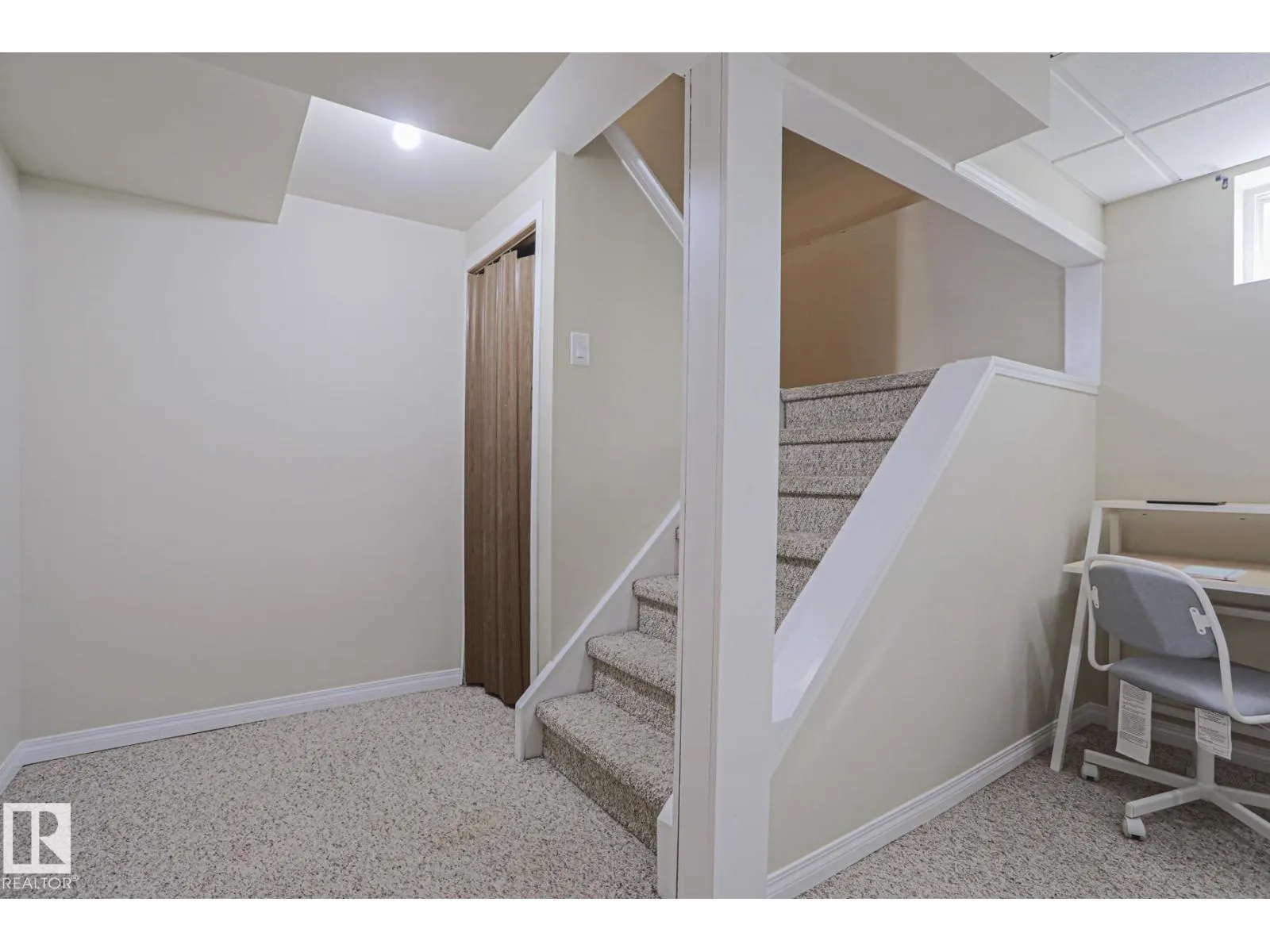 319 TELFORD CO
