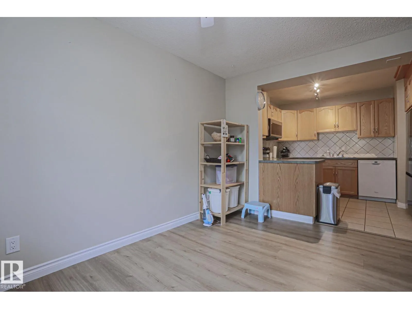 319 TELFORD CO