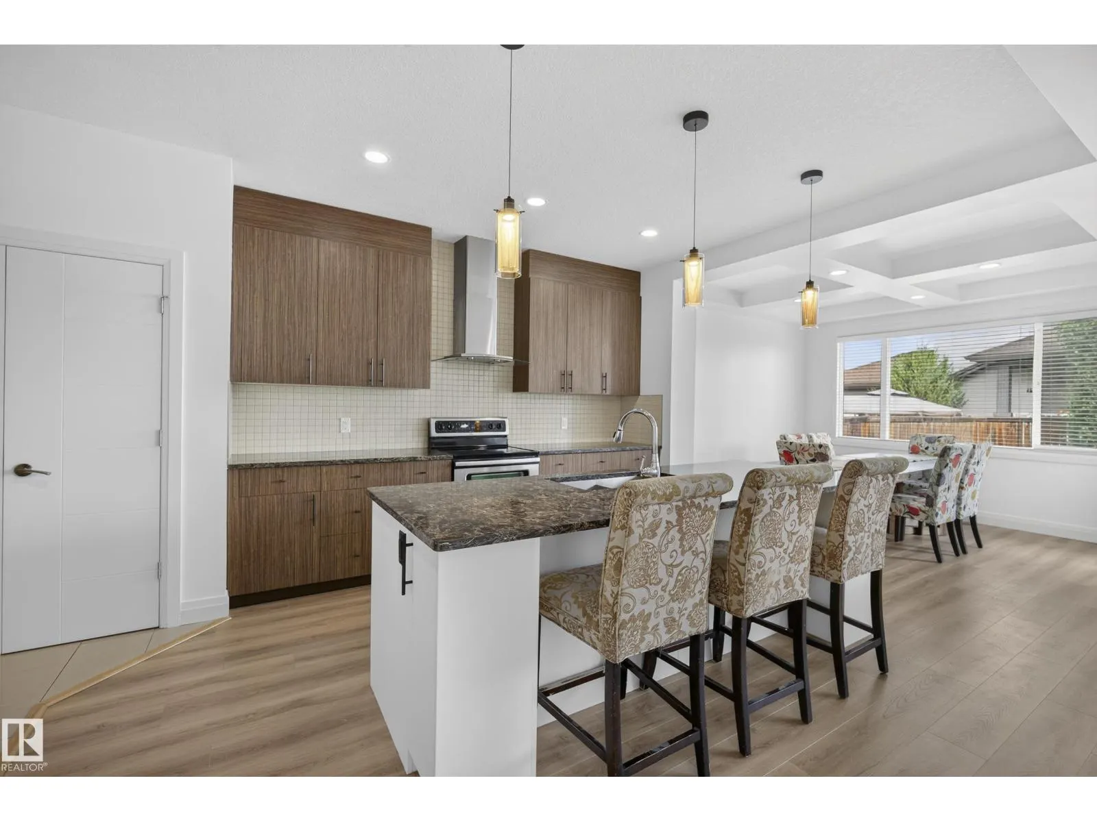 1023 SOUTH CREEK WD