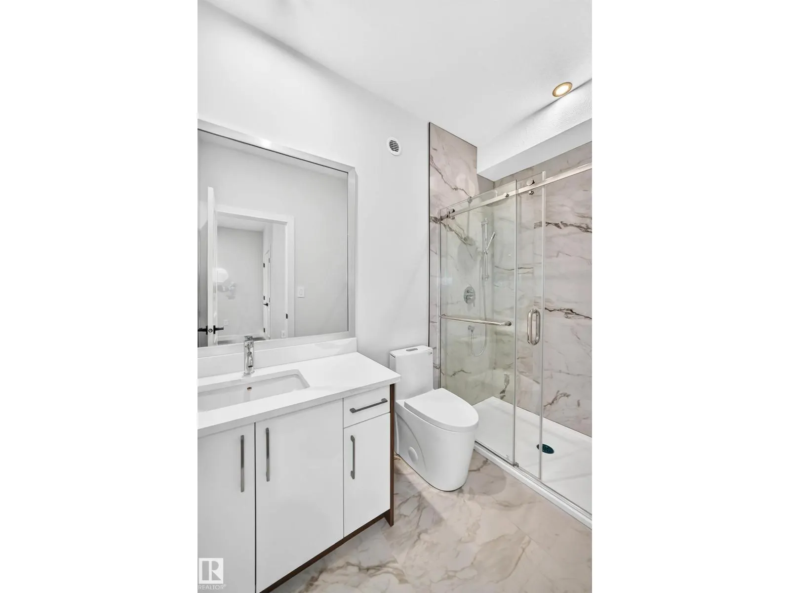 19 TEAKWOOD TC