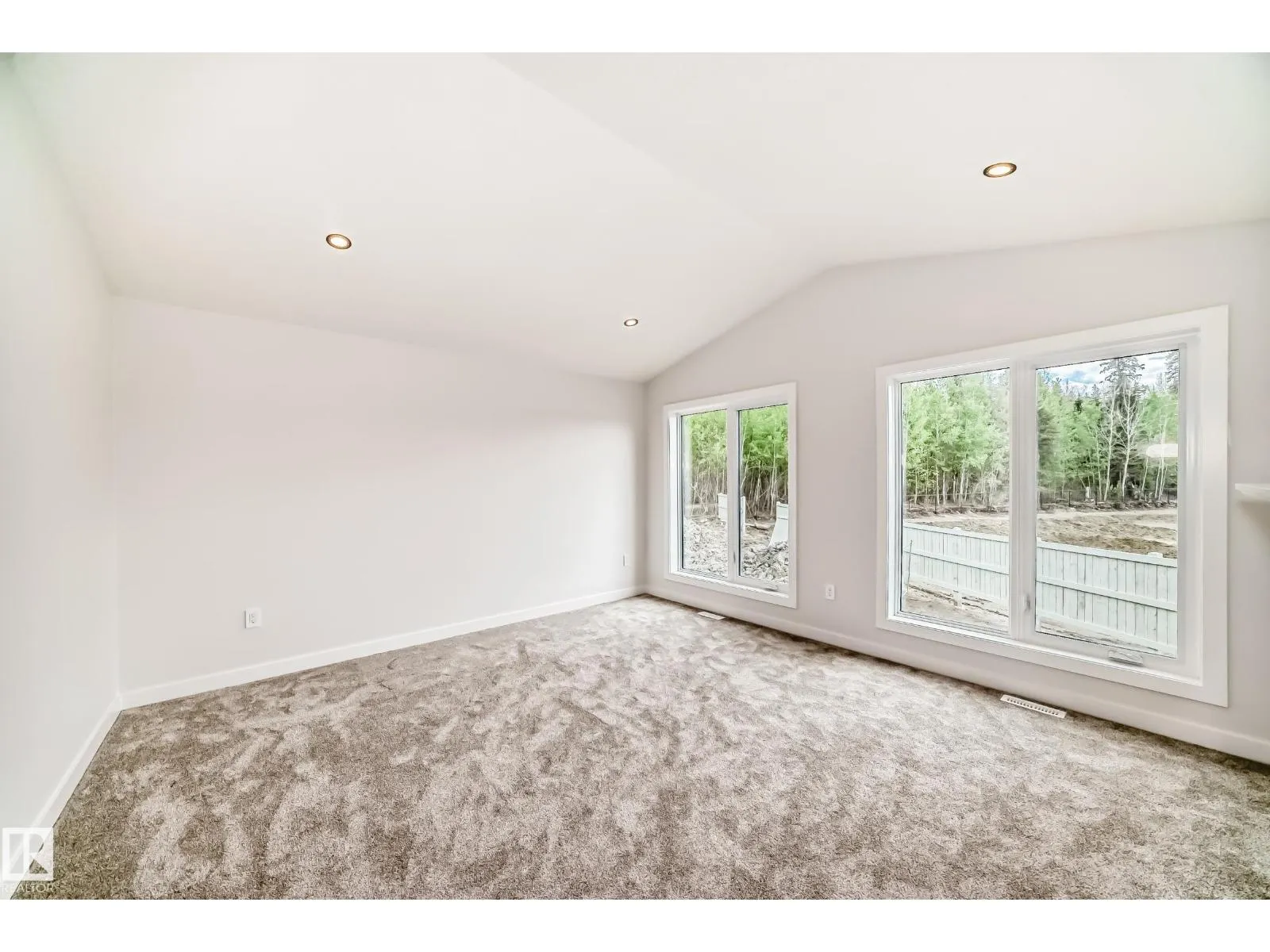 47 MEADOWGROVE LN