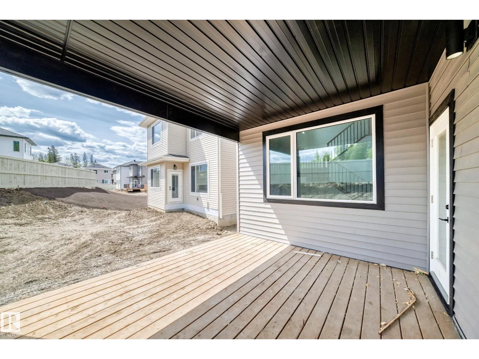 47 MEADOWGROVE LN