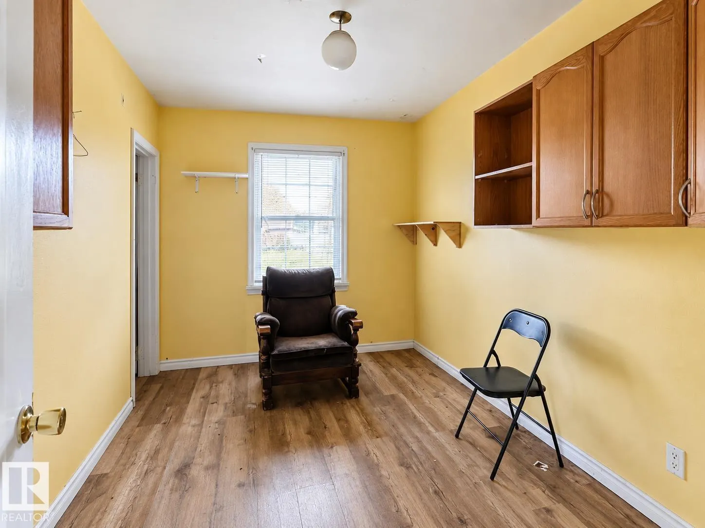 11901 63 ST NW