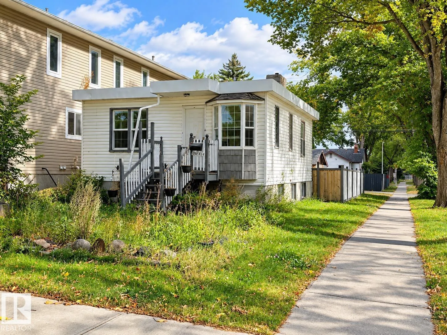 11901 63 ST NW