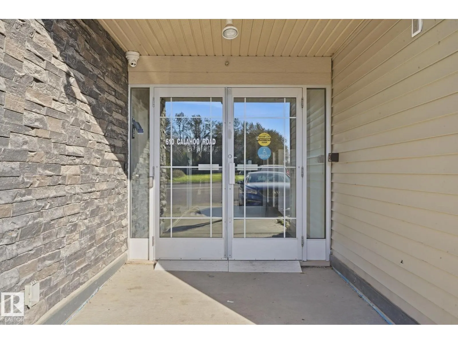 #111 610 CALAHOO RD