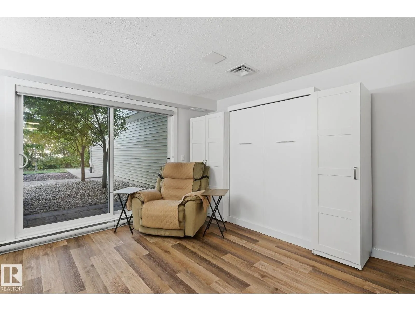 #111 610 CALAHOO RD