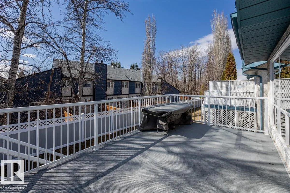 #10 85 GERVAIS RD